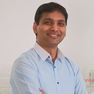 Photo of Dr Ajit Mahaveer