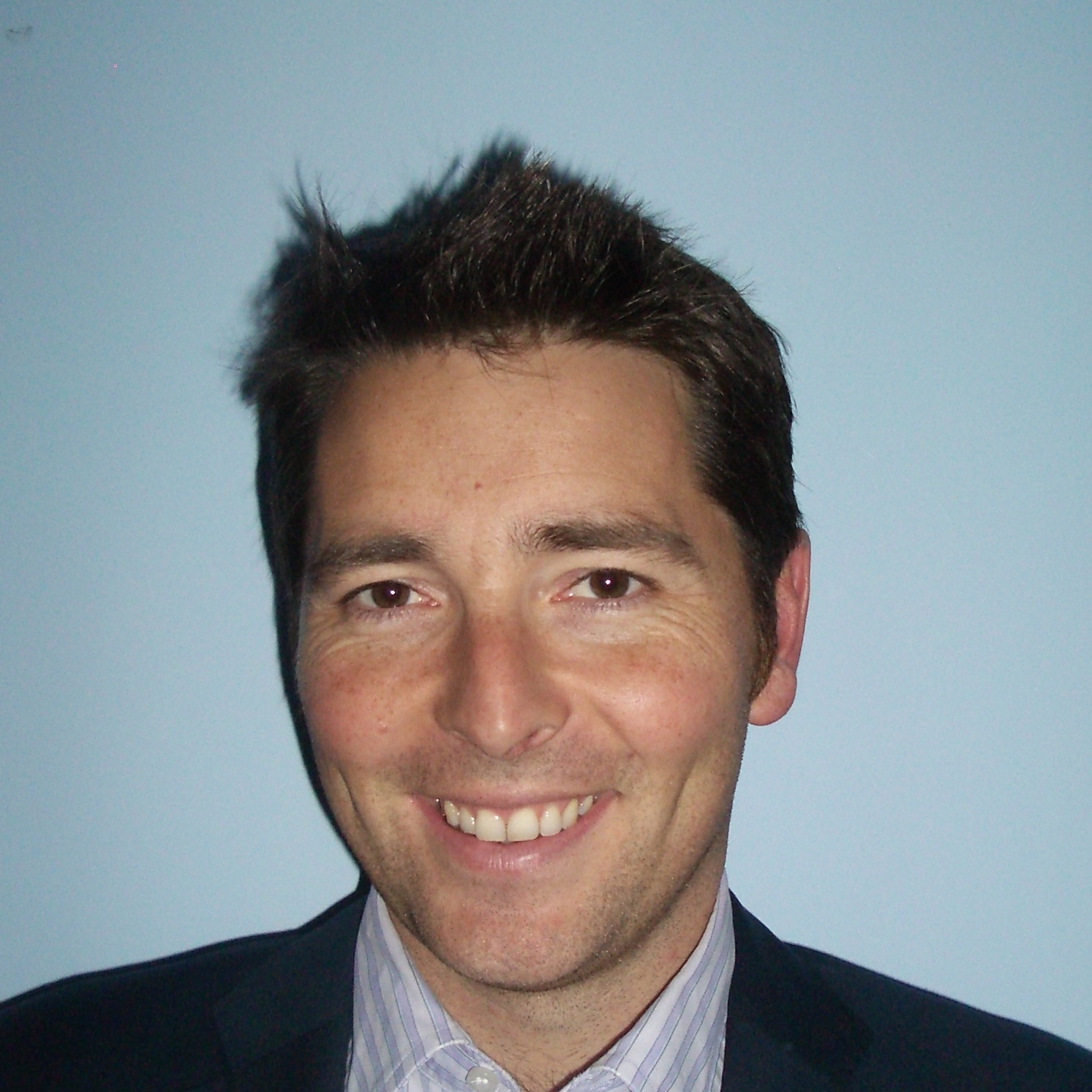 Photo of Dr David Waring