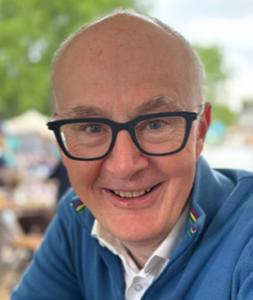 Headshot of Dr David Allen