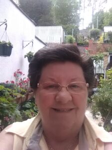 Photo of Lesley Scott