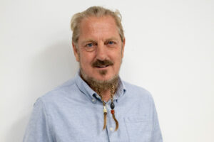 Headshot of Peter Allinson.